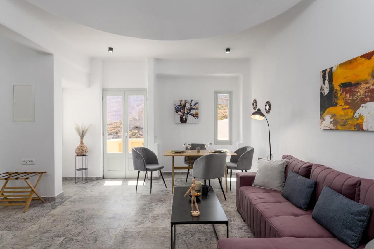 Geminos Complex Villas Kamari  Bagian luar foto